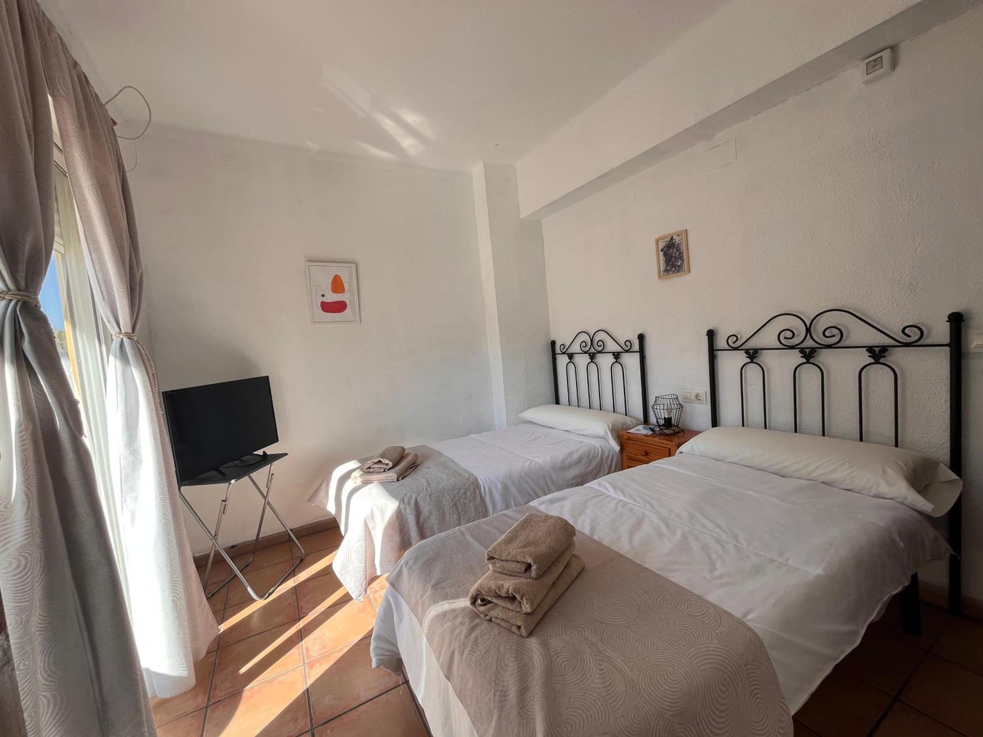 Hotel Espadan Azuebar Bagian luar foto